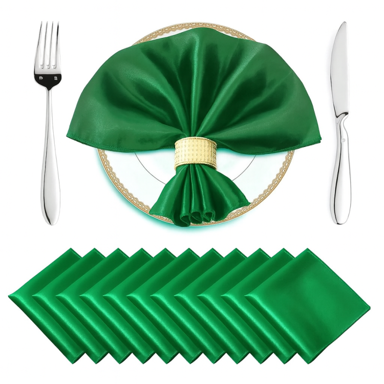 serwetki-satynowe-zielone-na-święta.png